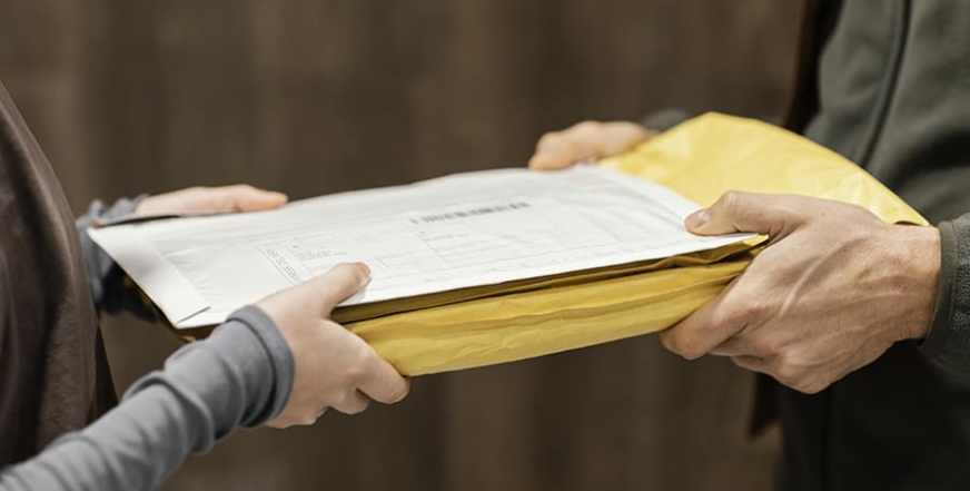 Доставка документов и корреспонденции